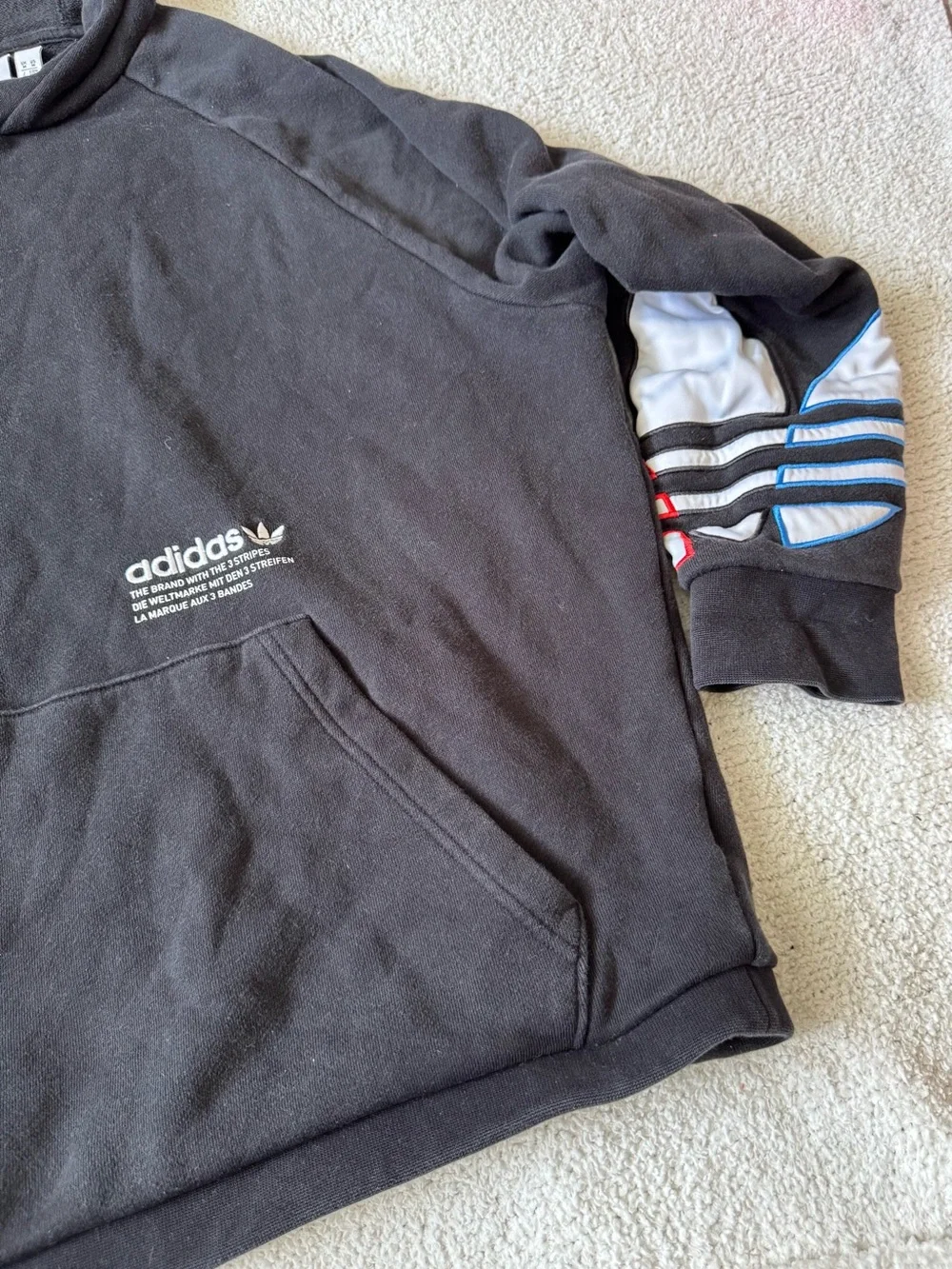 Adidas Originals Trefoil Sleeve Hoodie Black Men’s Med. Graphic Pullover GN2570